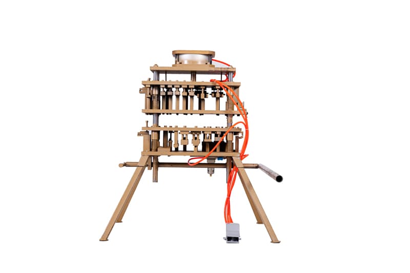 Máy đột dập nhôm hệ tổng hợp 27 dao hơi