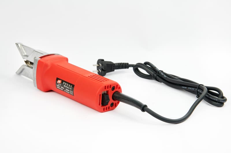 May-lam-sach-goc-ngoai-cua-nhua-180121-2 máy làm sạch góc ngoài cửa nhựa1