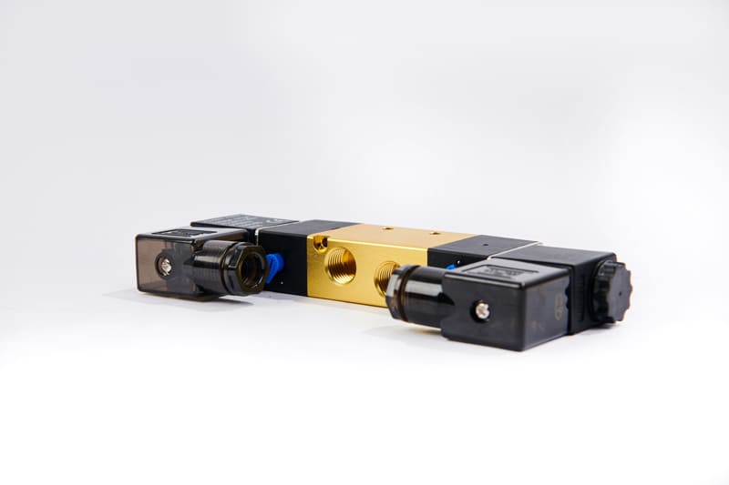 Van-dien-tu-doi-180121-2